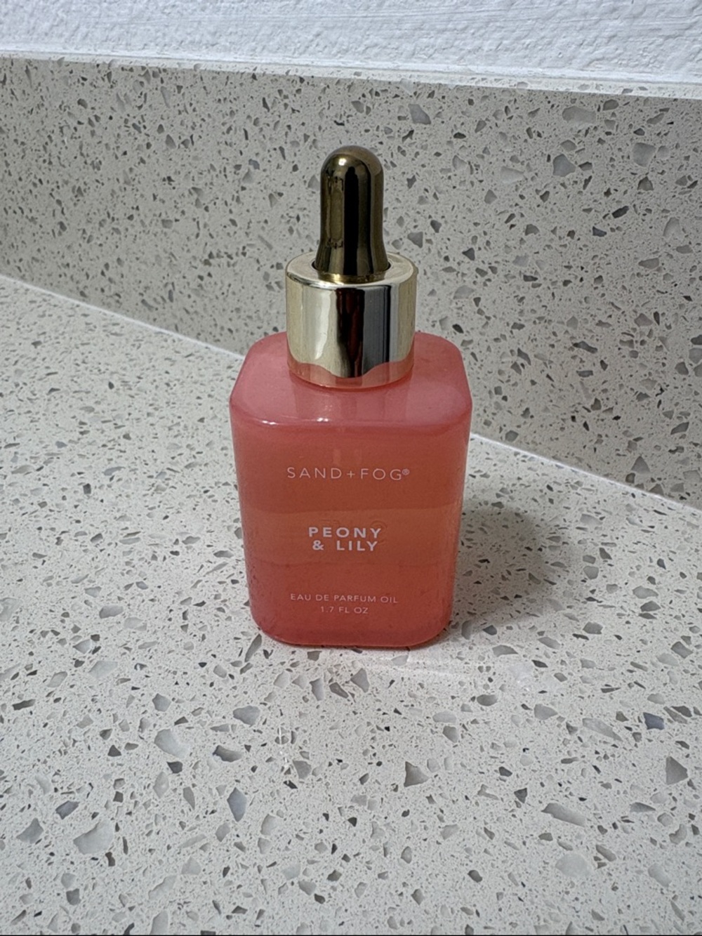 SAND + FOG Peony & Lily Body Oil - Pink